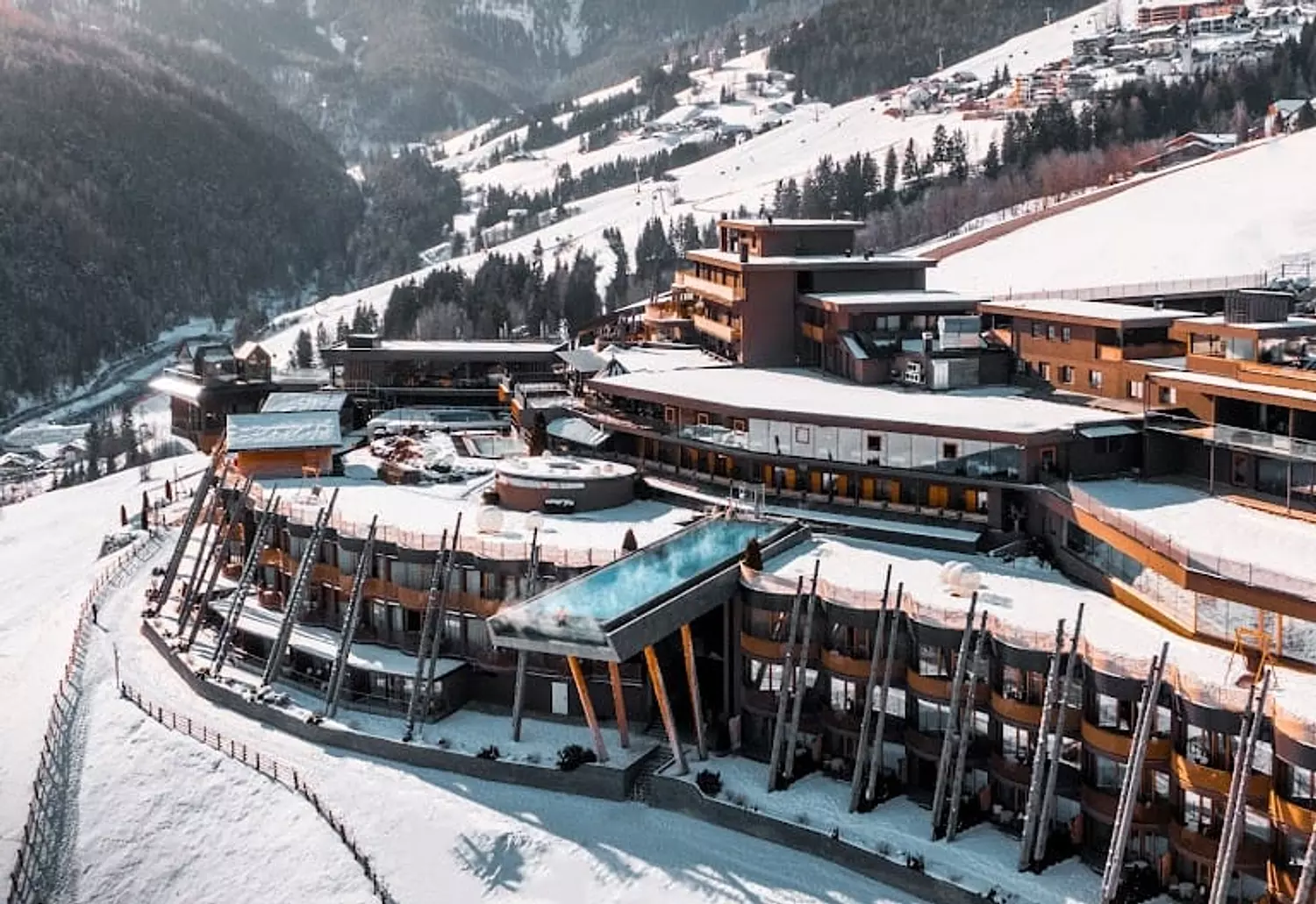 🎖️🌐Hotel Hubertus: An Exceptional Experience Amidst the Dolomites' Magic Alpin Panorama 1