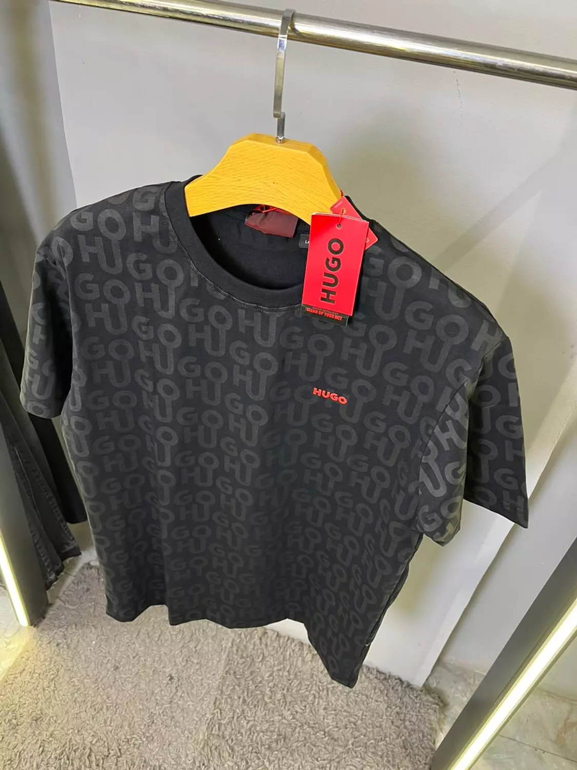 HUGO BOSS TSHIRT / 1314 8
