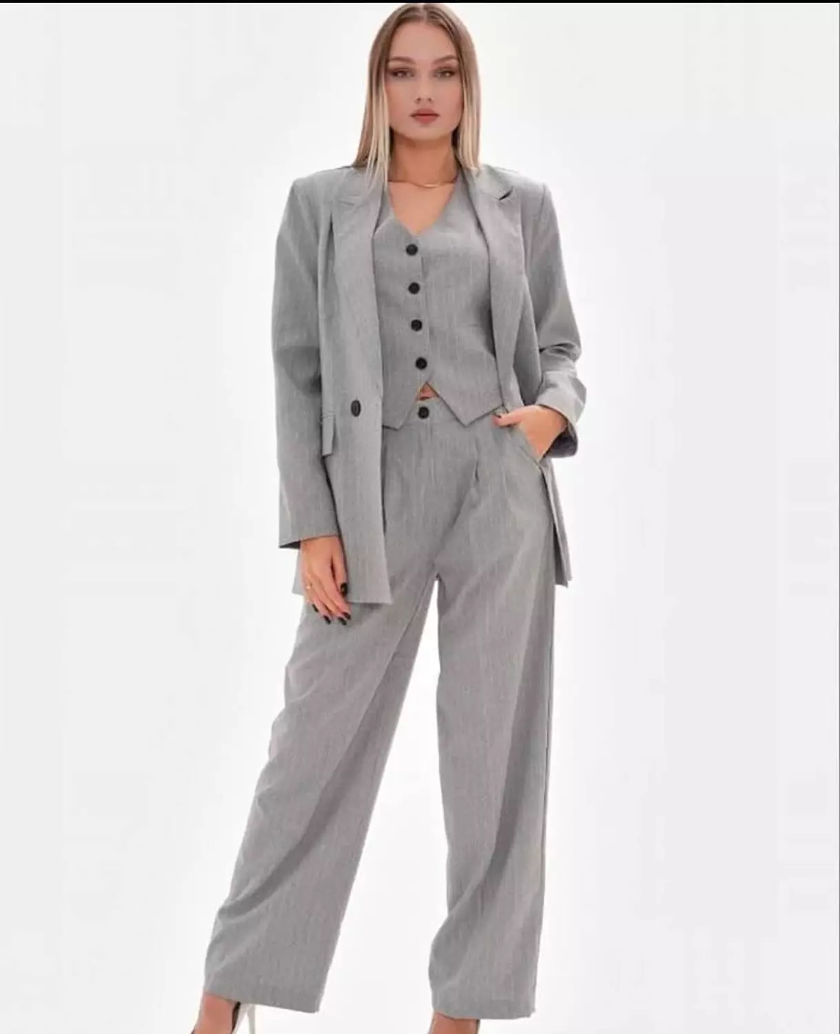grey set  image
