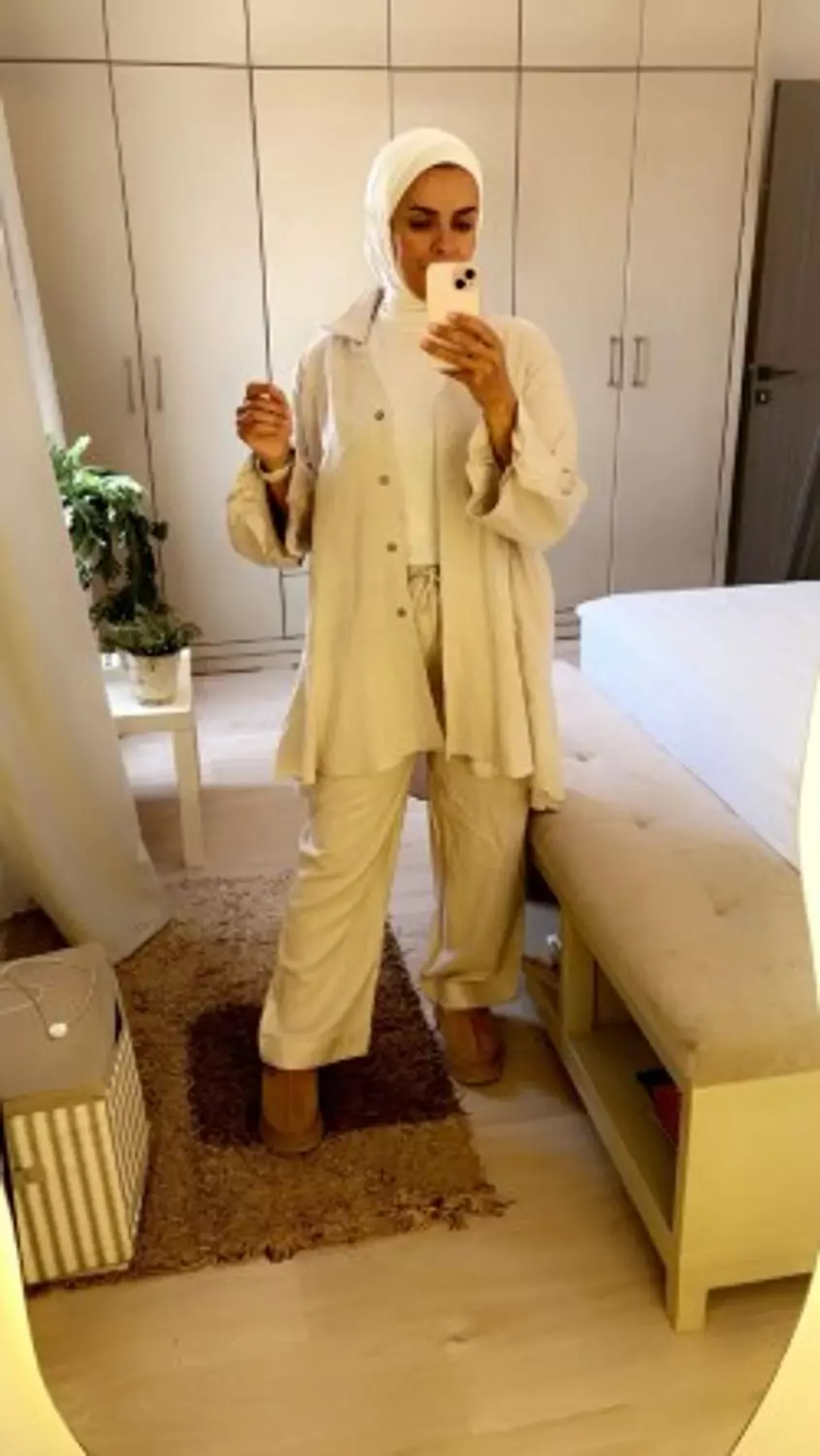 Modern suit 3