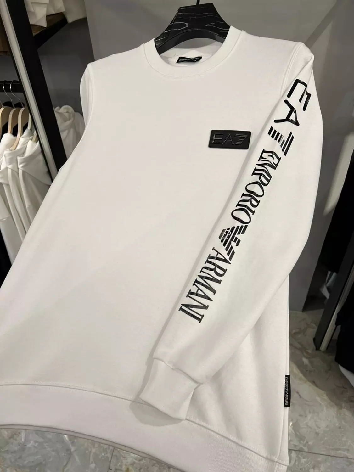 EA7 SWEATSHIRT  1