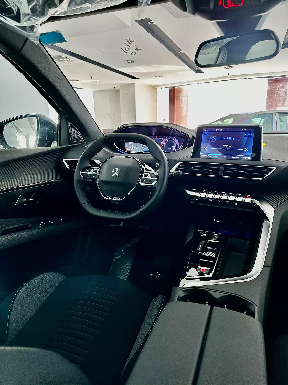 Peugeot 3008 5