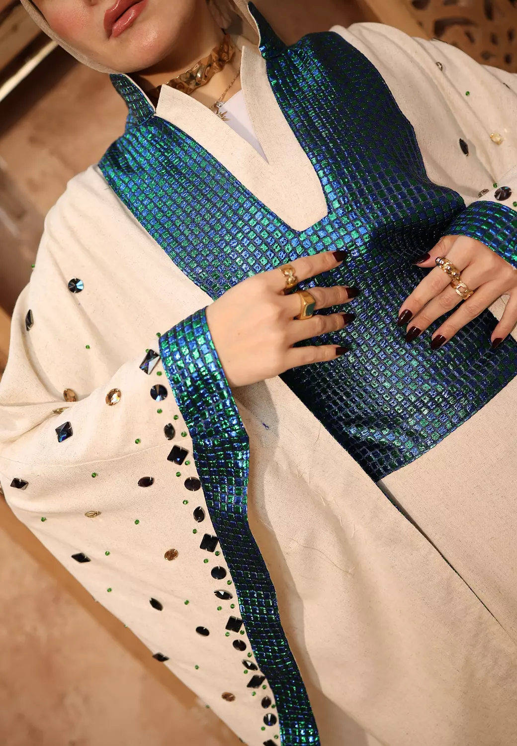 GreenxBlue Jacquard Embellished Abaya  4