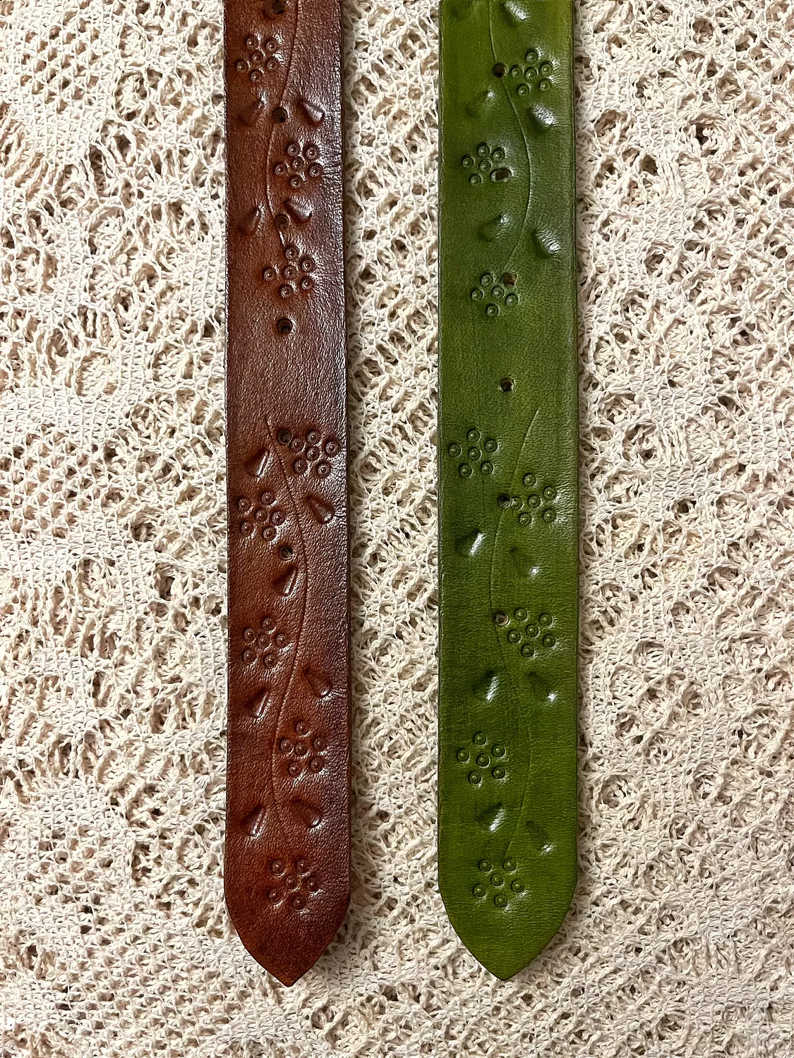 Tooled leather belt - Floral vine 10