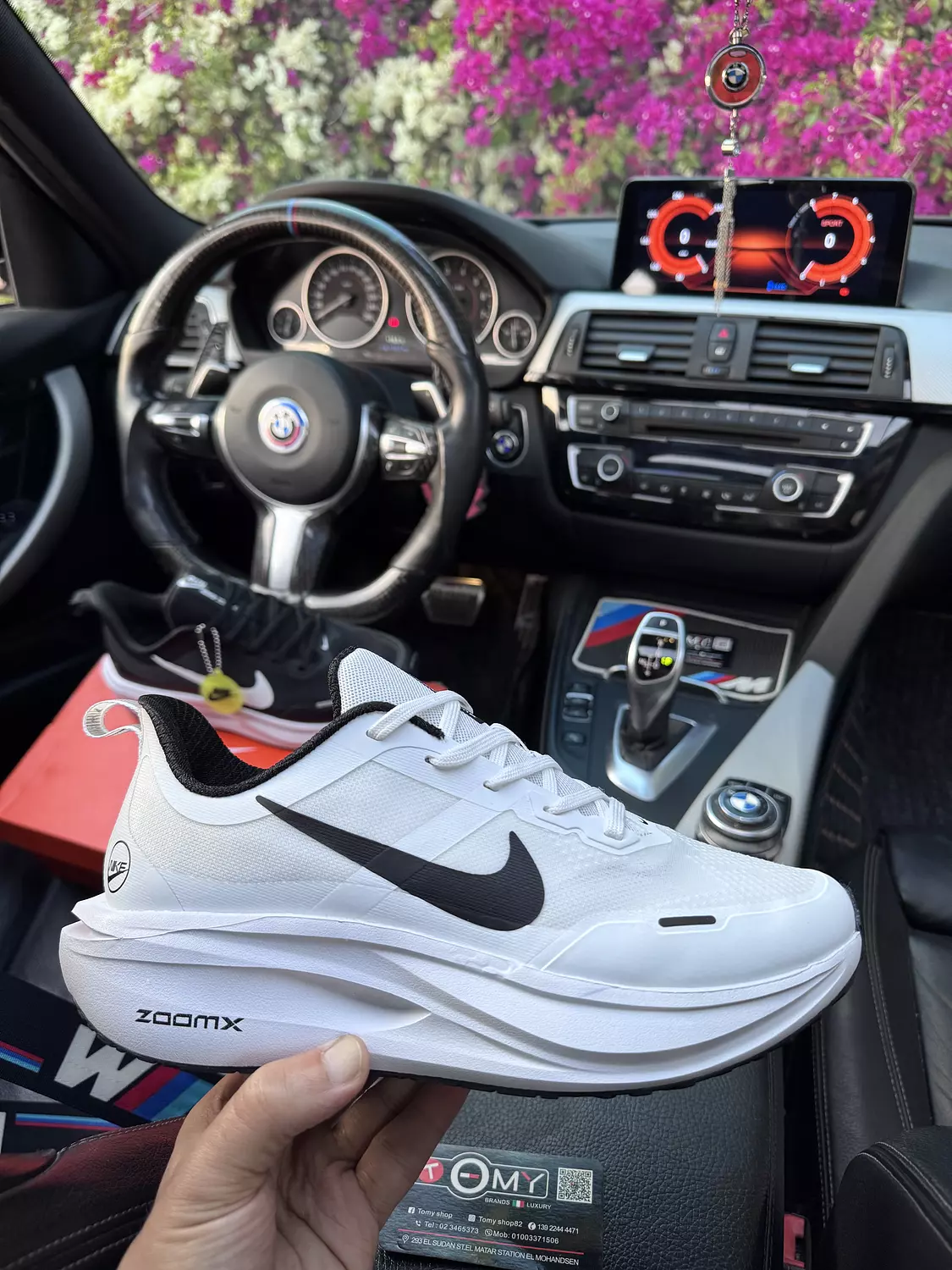 NIKE ZOOMX RUN image
