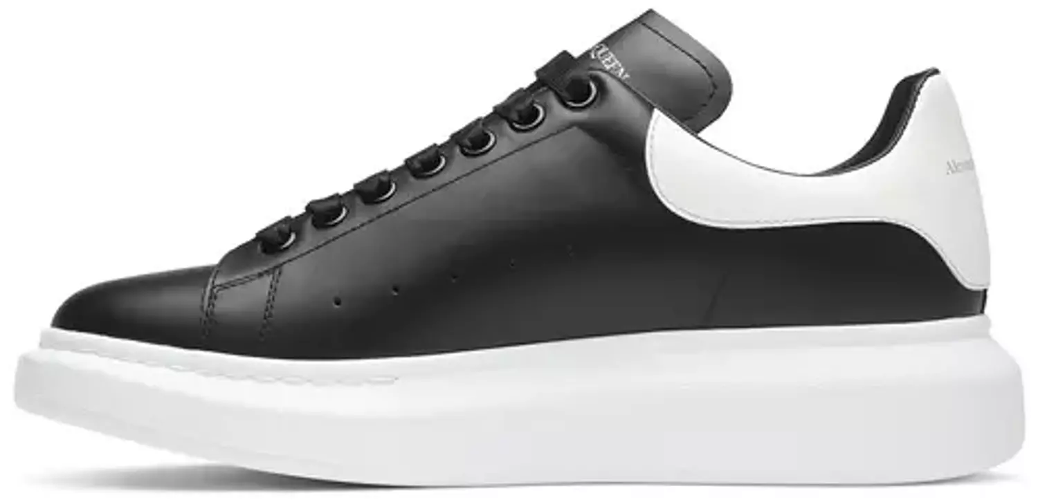 Alexander McQueen Oversized Sneaker 'Black White' 2019 hover image