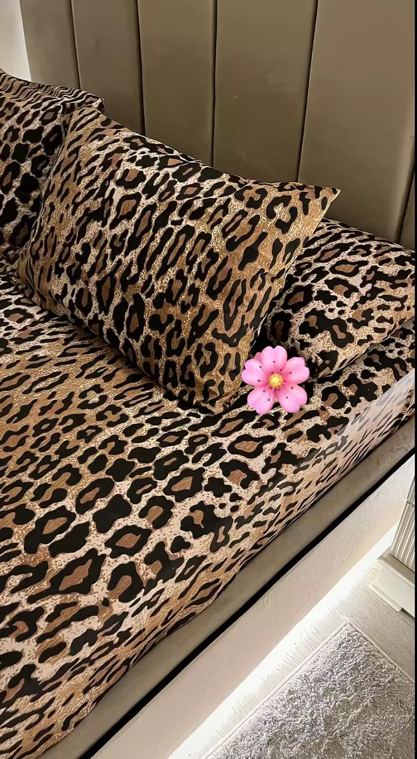 طقم ملايه قطن تركي كبير تايجر image