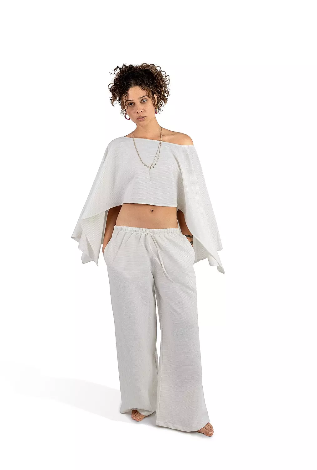 linen blend set in nude image