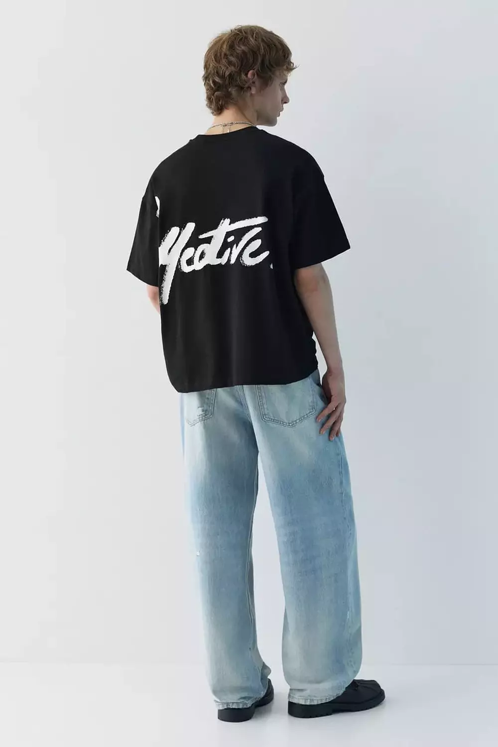 PULL&BEAR STWD GRAFFITI T-SHIRT  6