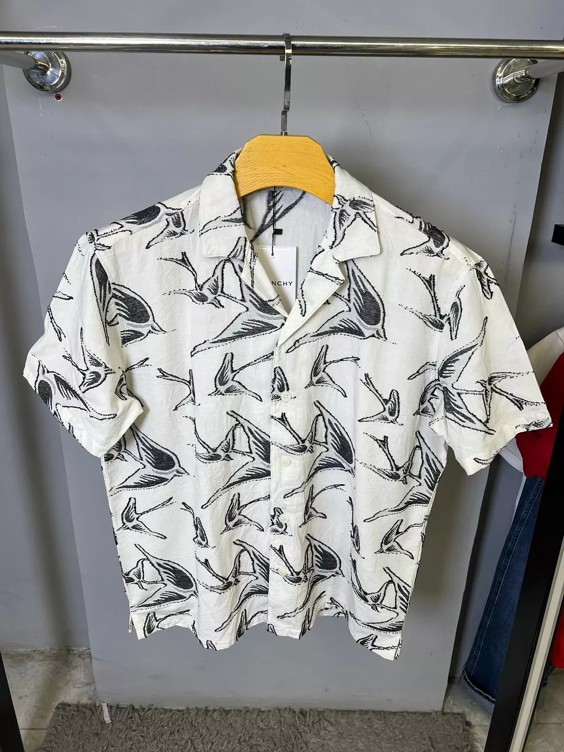 GIVENCHY SHIRT / 1385 image