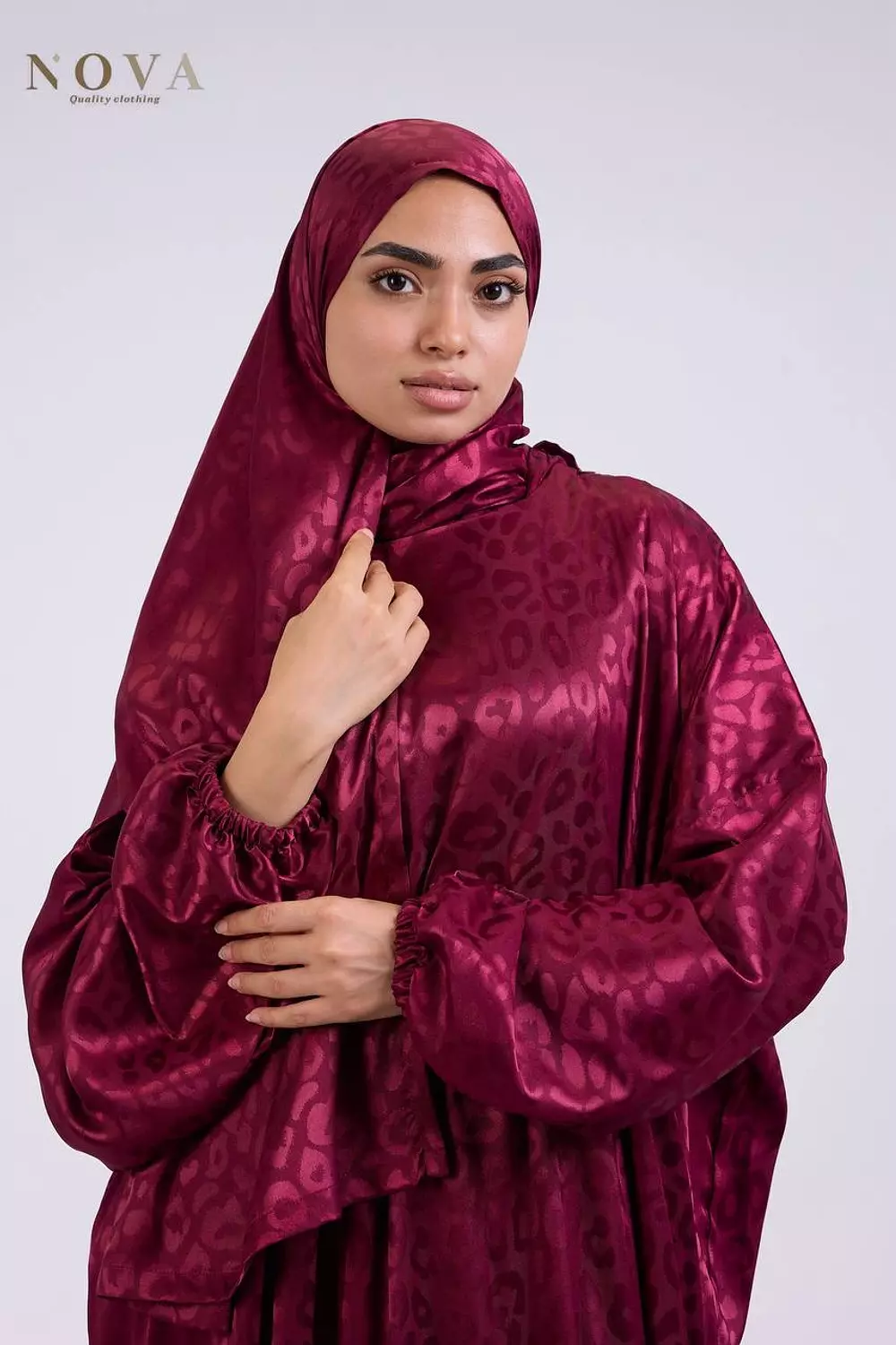 Burgundy Jacquard 2