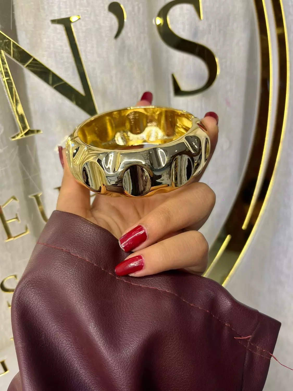 Bangles Gold plated 4 hover image