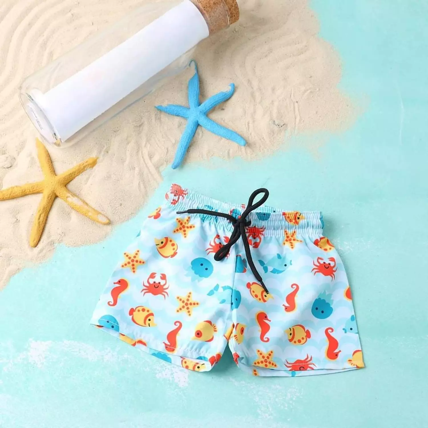 Short swimming suit image