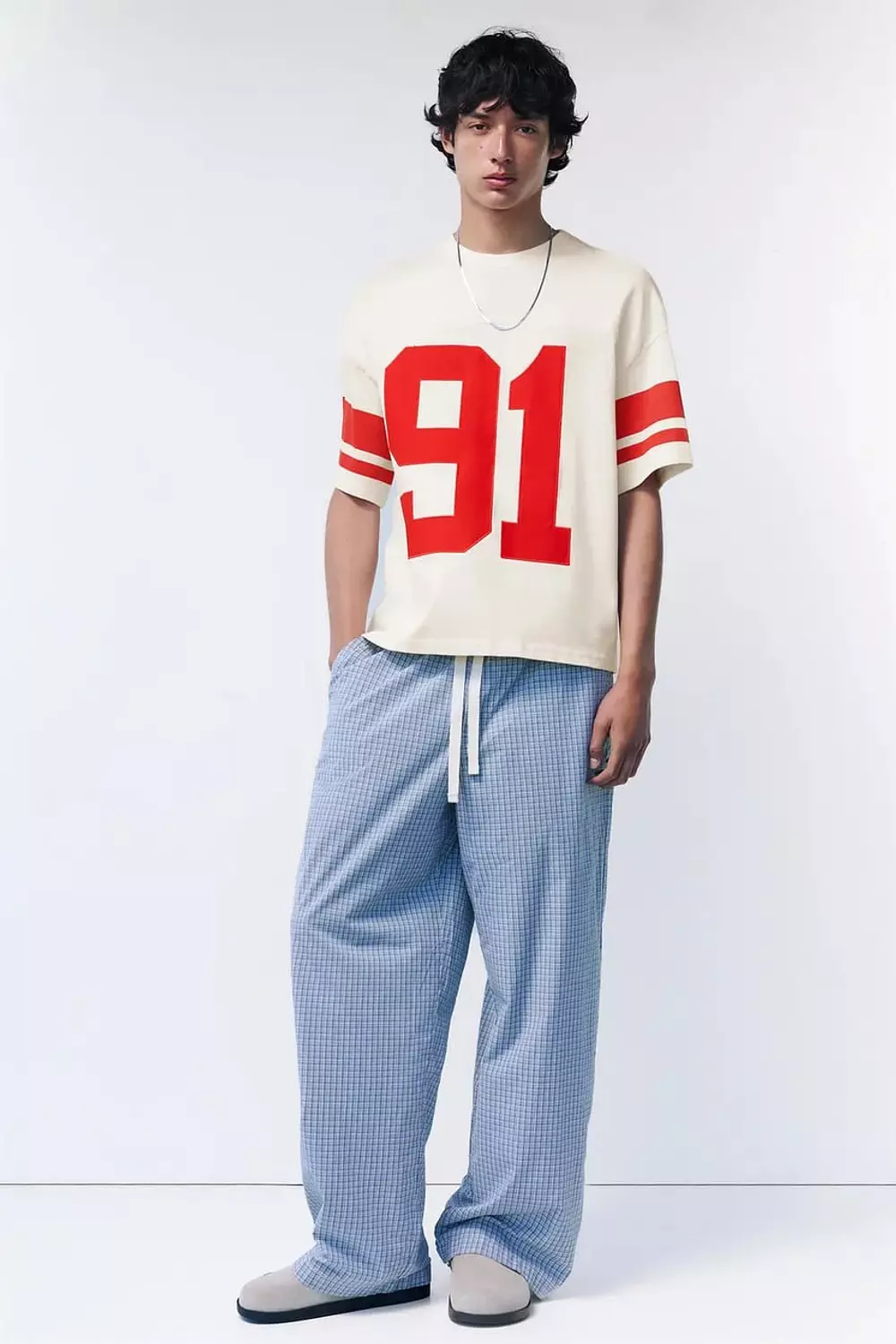 PULL&BEAR VARSITY 91 EMBROIDERED  T-SHIRT  17