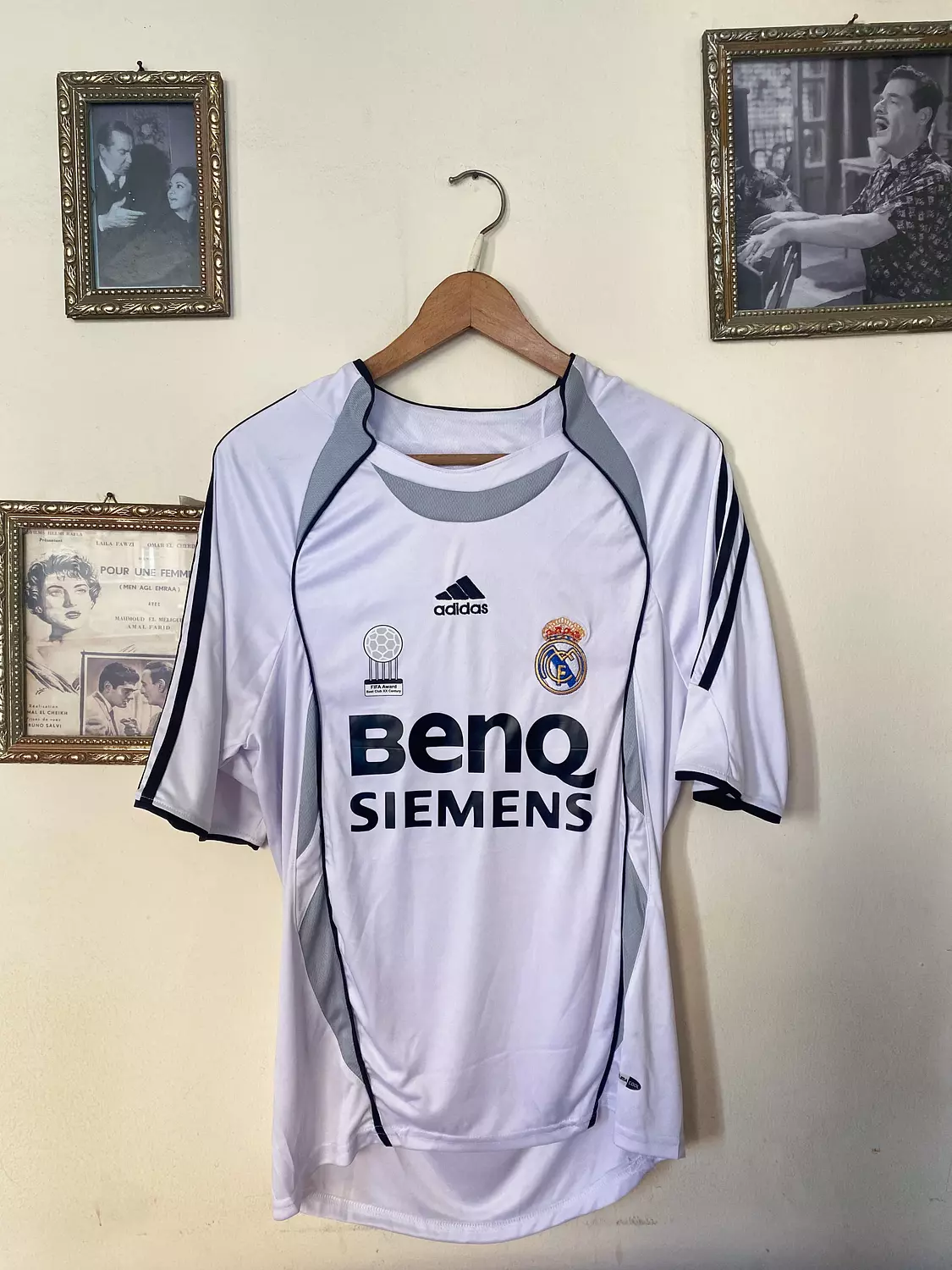 Real Madrid 2006/07 Home Jersey image