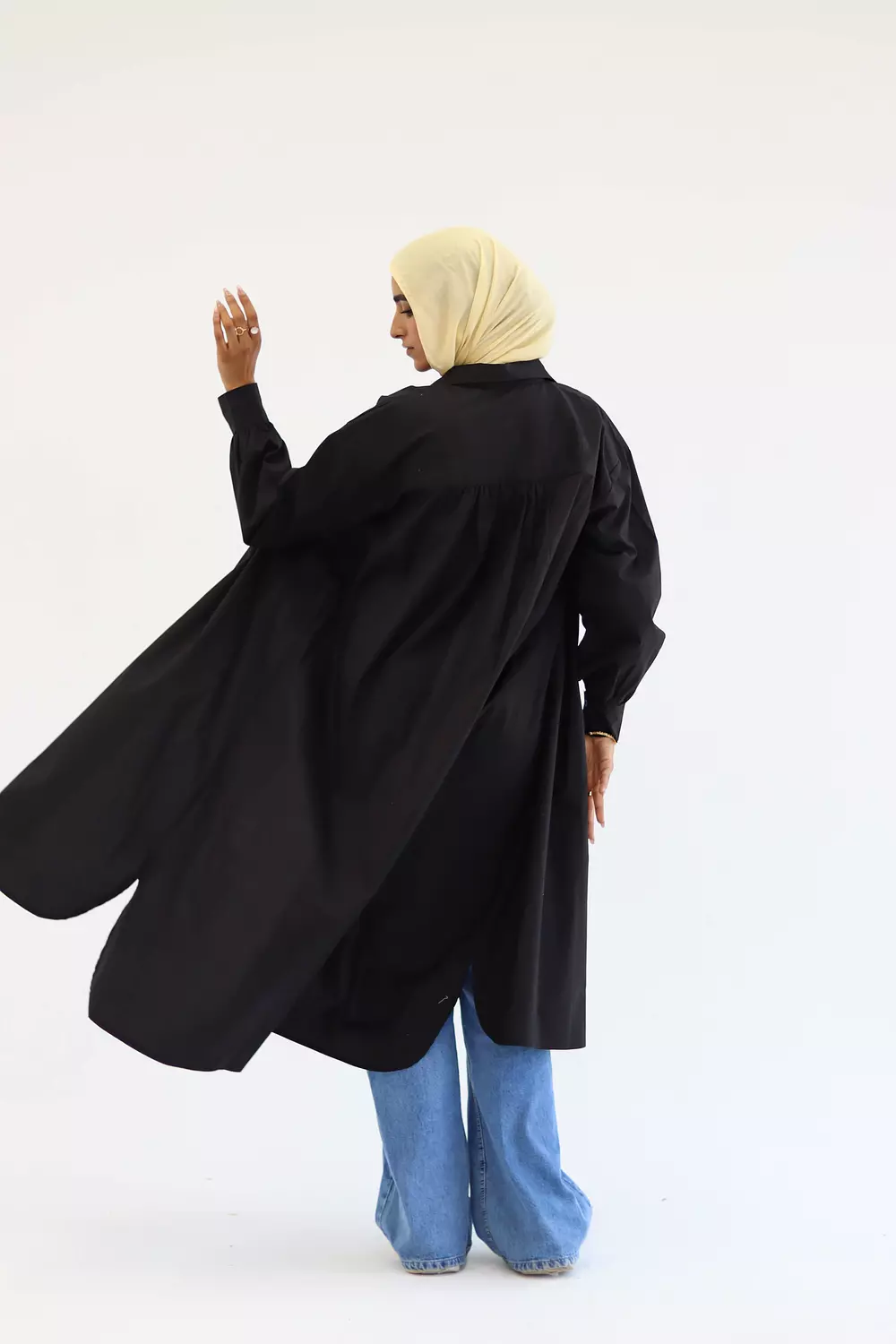 Poplin Cotton Long Shirt in Black 4