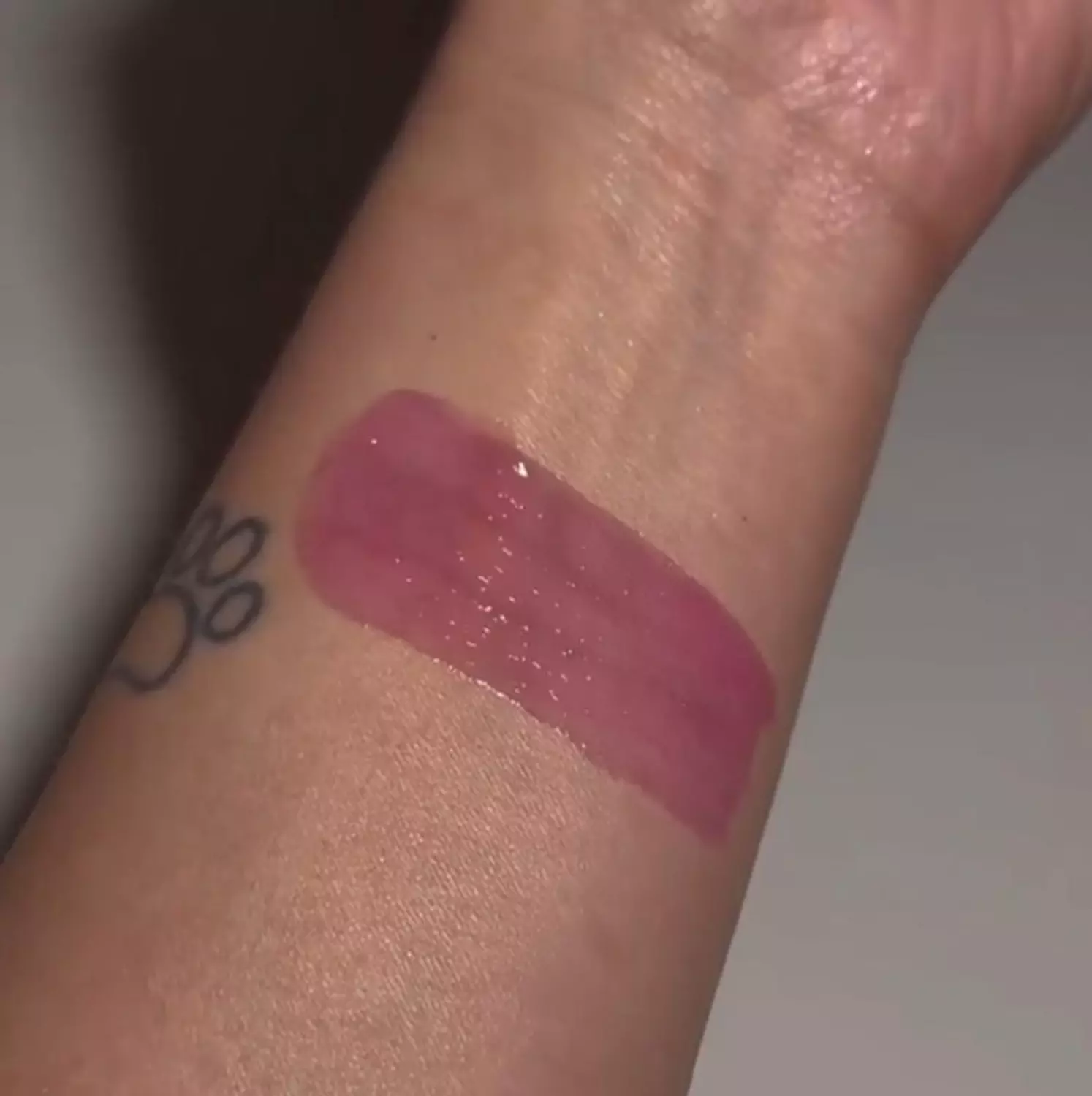 Black Magic (Color Changing Lip Gloss ) 1
