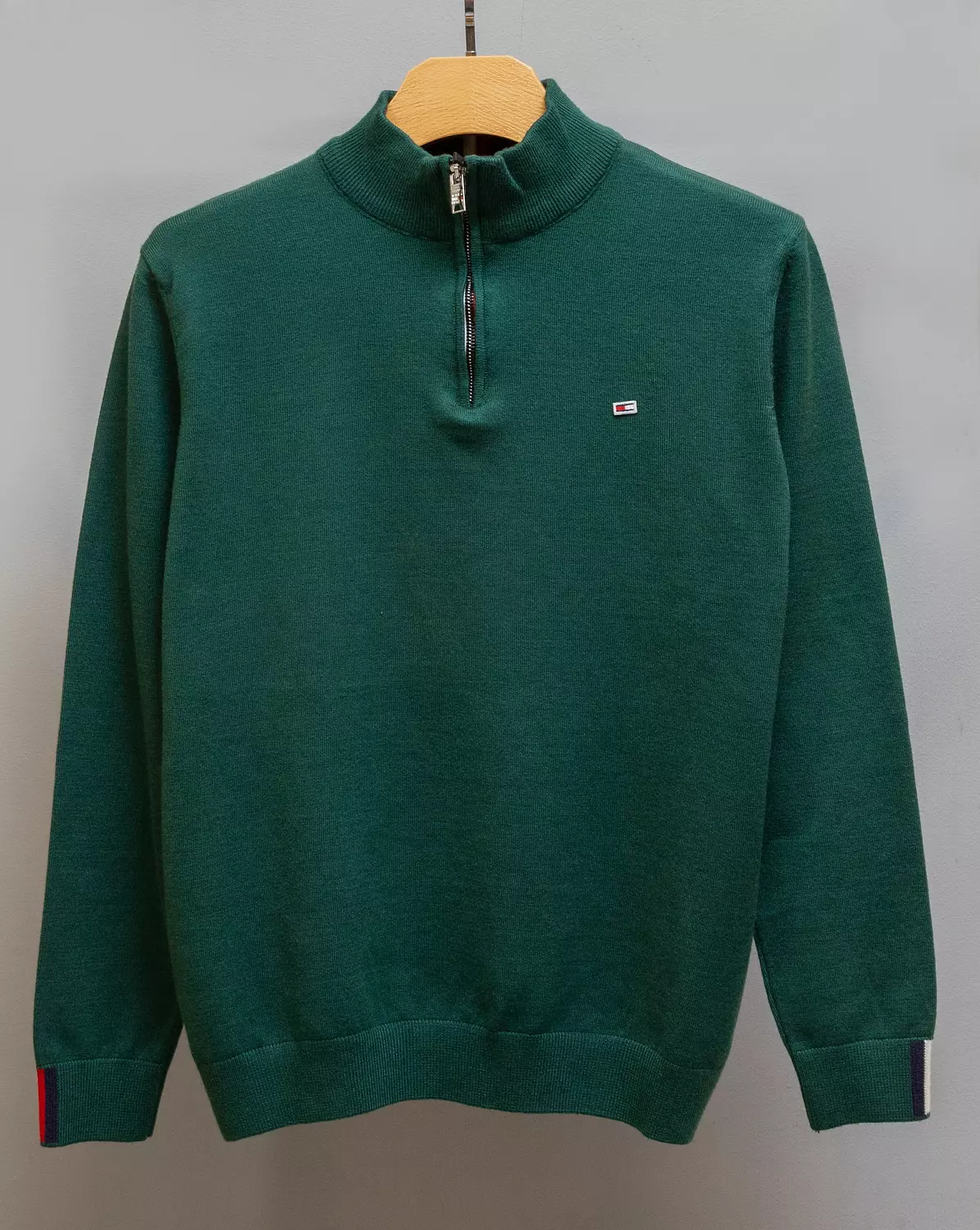 TOMMY HILFIGER HALF ZIPPER PULLOVER  20