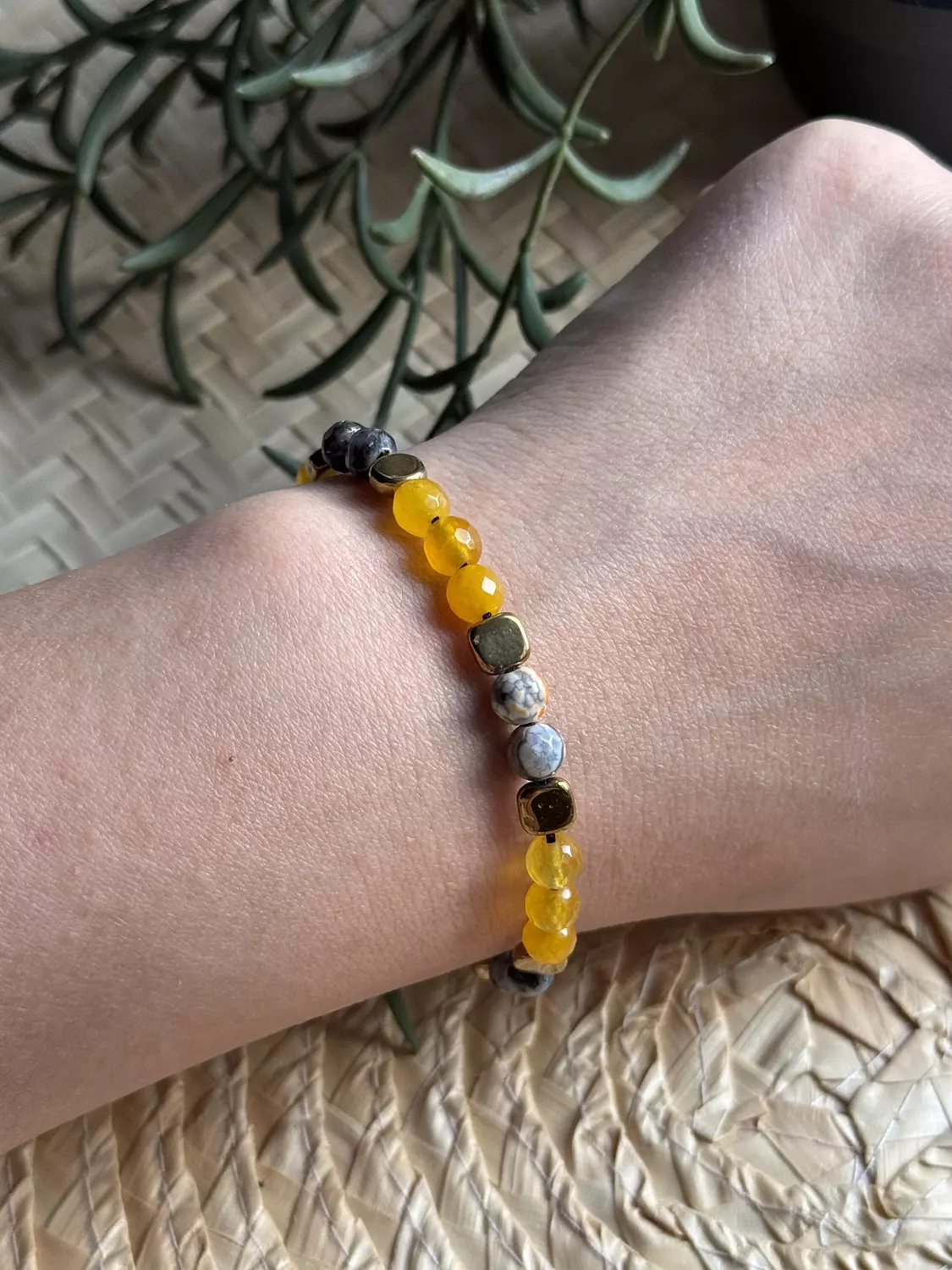 Hematite / Agate Yellows Bracelet ( Stock ) 6