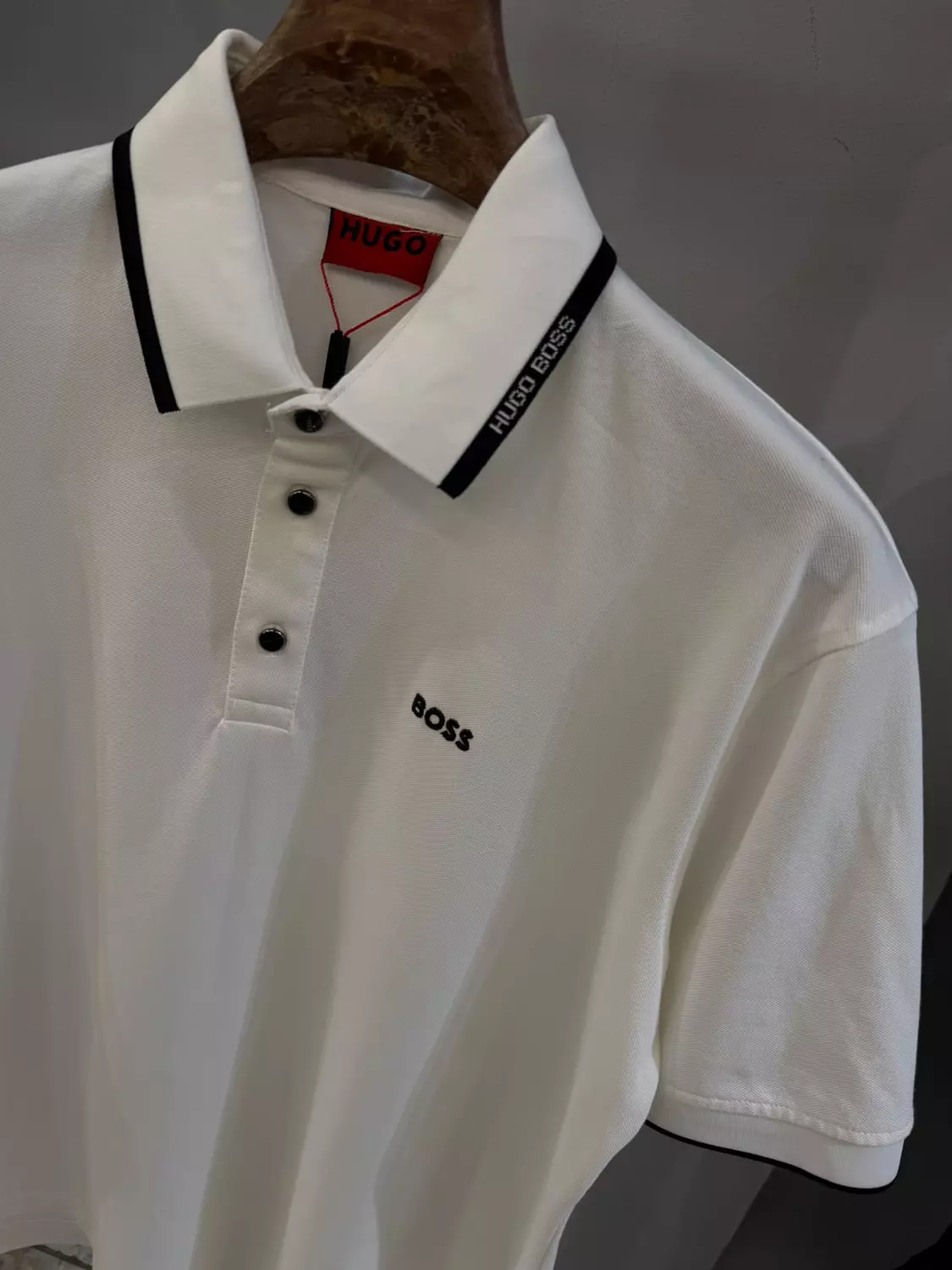 HUGO BOSS TSHIRT \ 2336  4