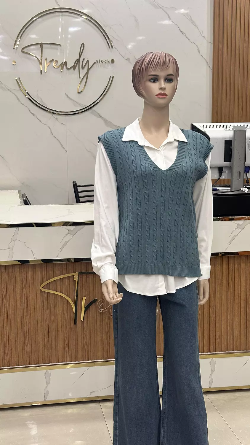 V-neck Sweater Vest 5