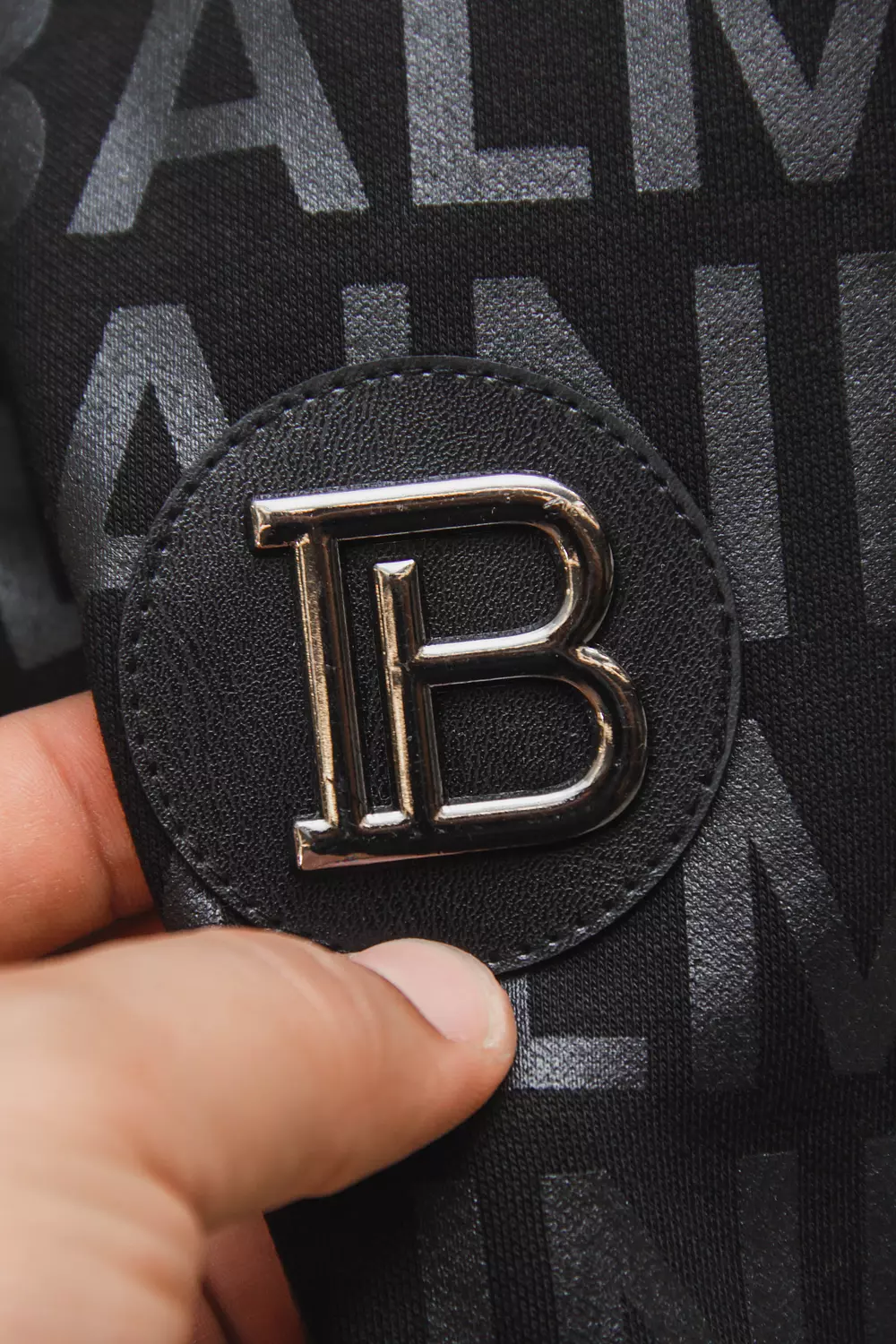 BALMAIN HOODIE / 1555 7