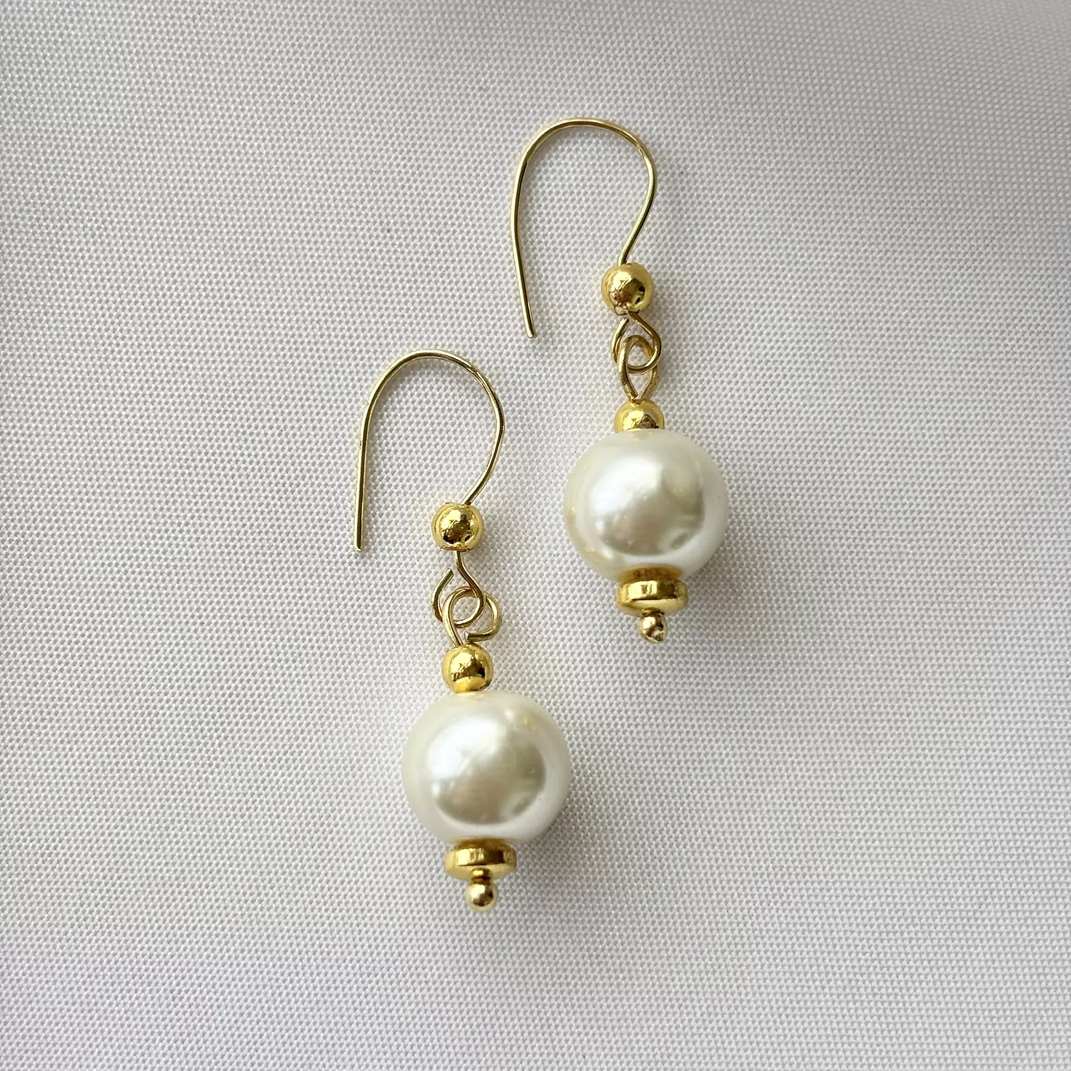 Pearly Earrings image