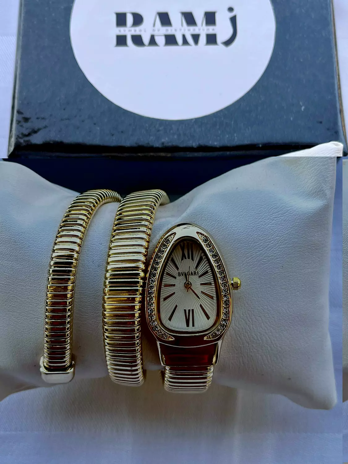 Bvlgari Gold x White hover image