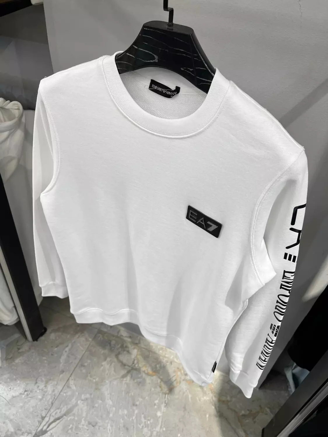 EA7 SWEATSHIRT  2