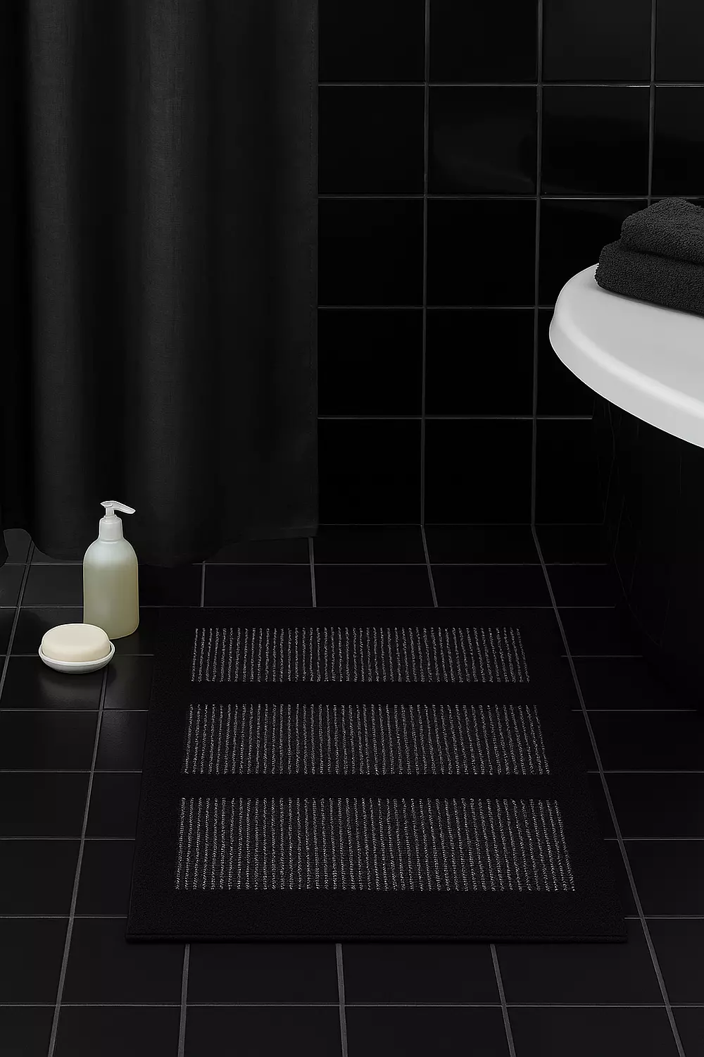 Velvèra Bath Mat 2