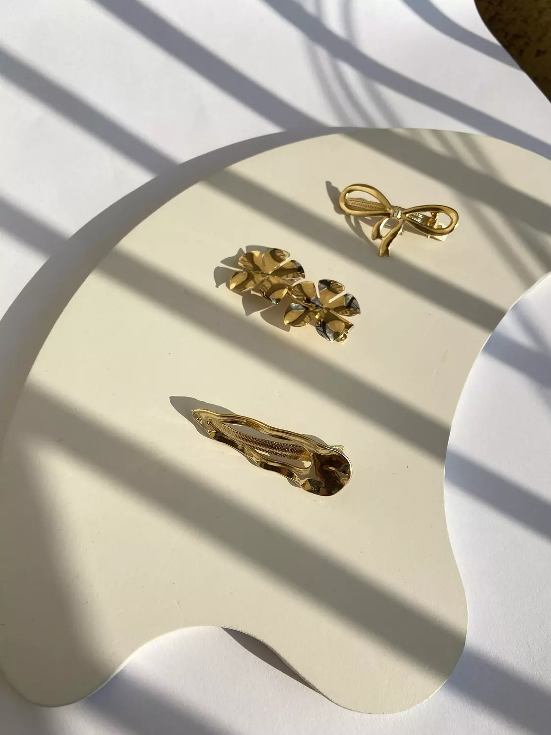 Clips image