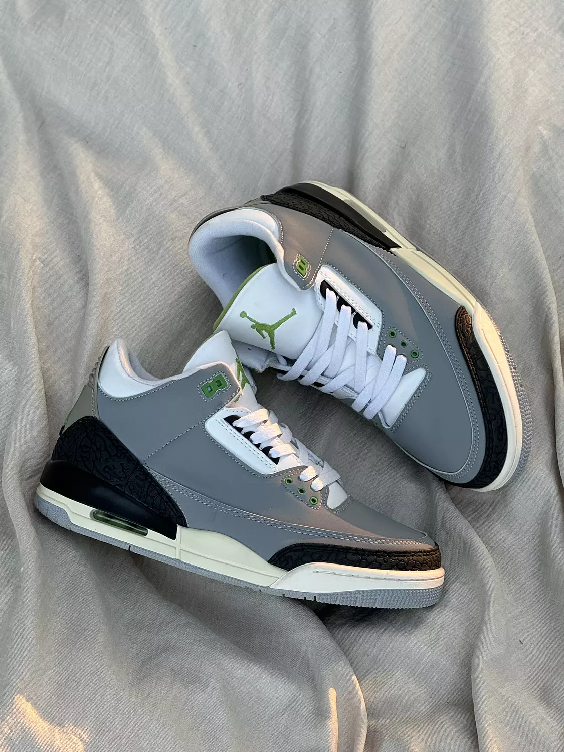 Nike Air Jordan 3 chlorophyll 1