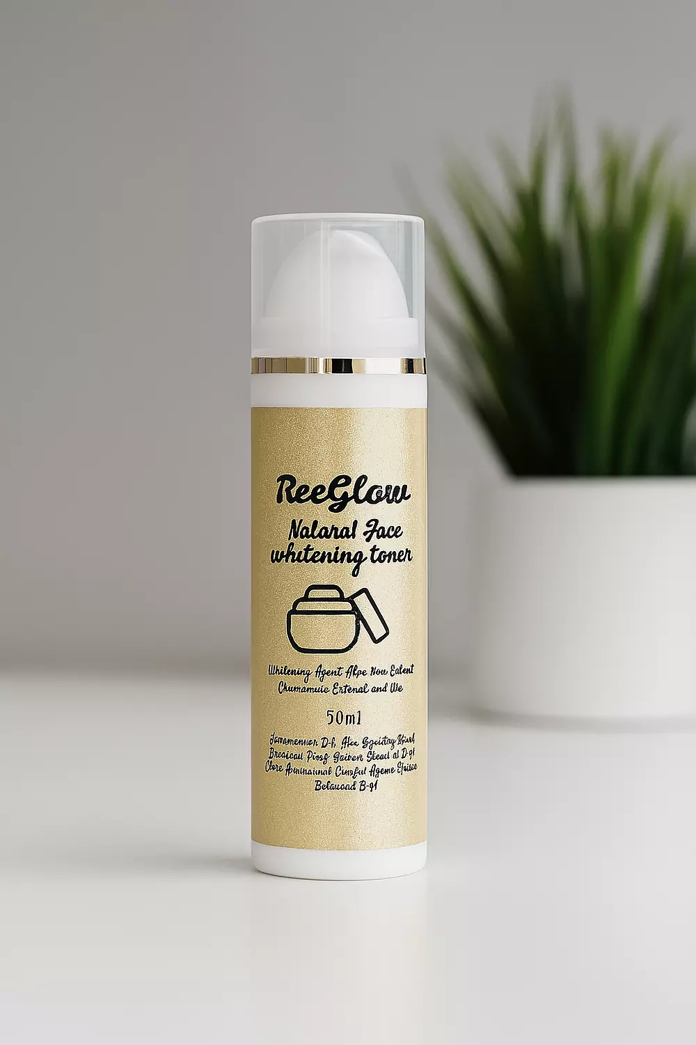 Natural whitening lotion image