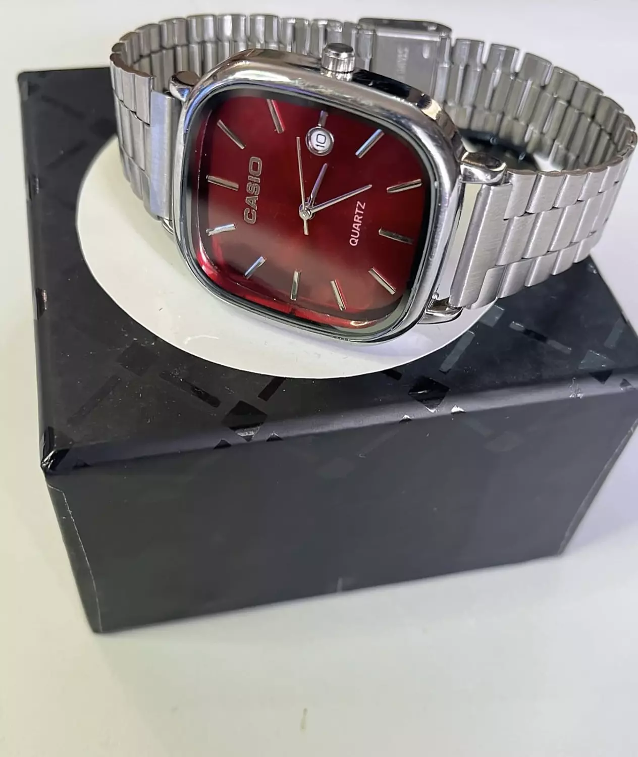 Red casio image