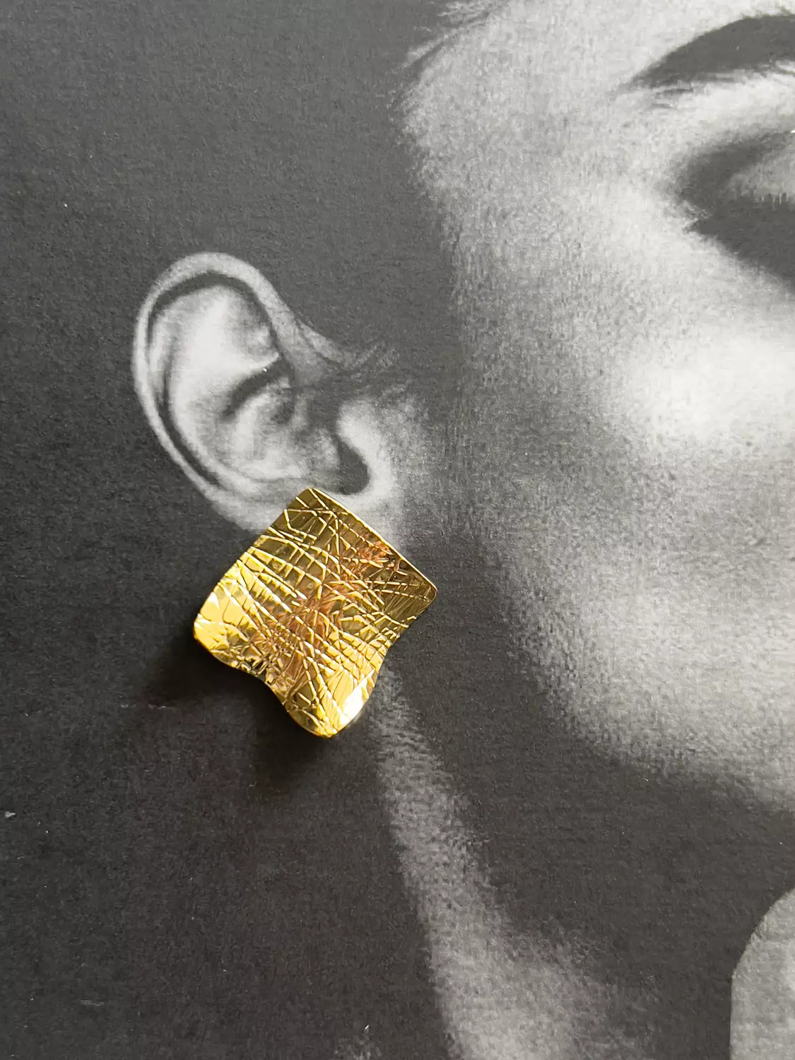 Squeaky earrings  hover image