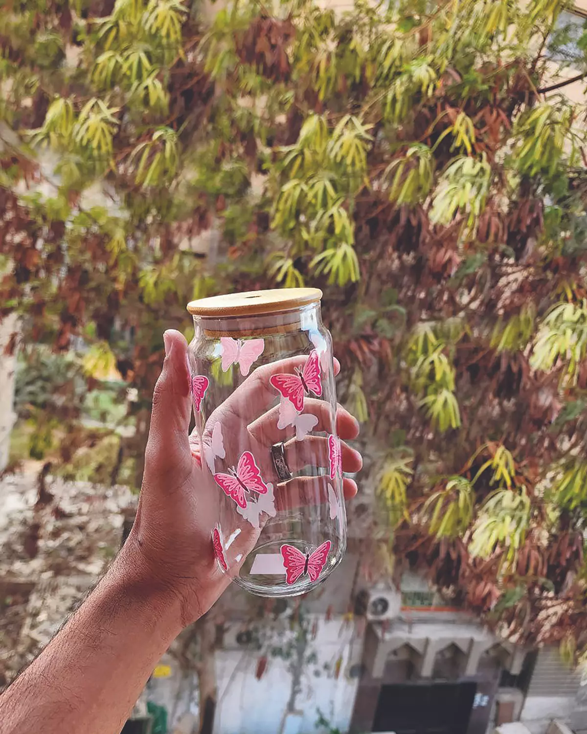 كوب فراشات بينك image