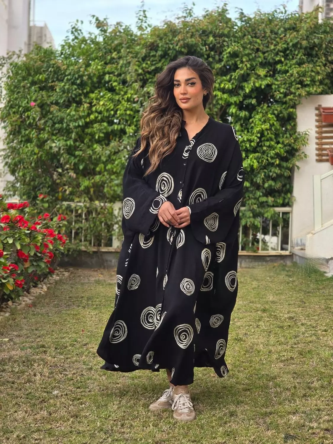 Black tunic gold embroidered  3