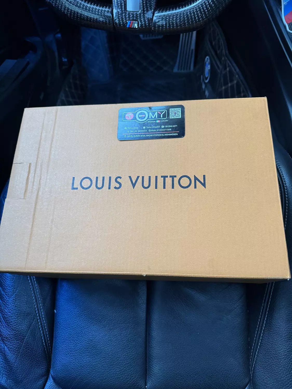LOUIS VUITTON 7