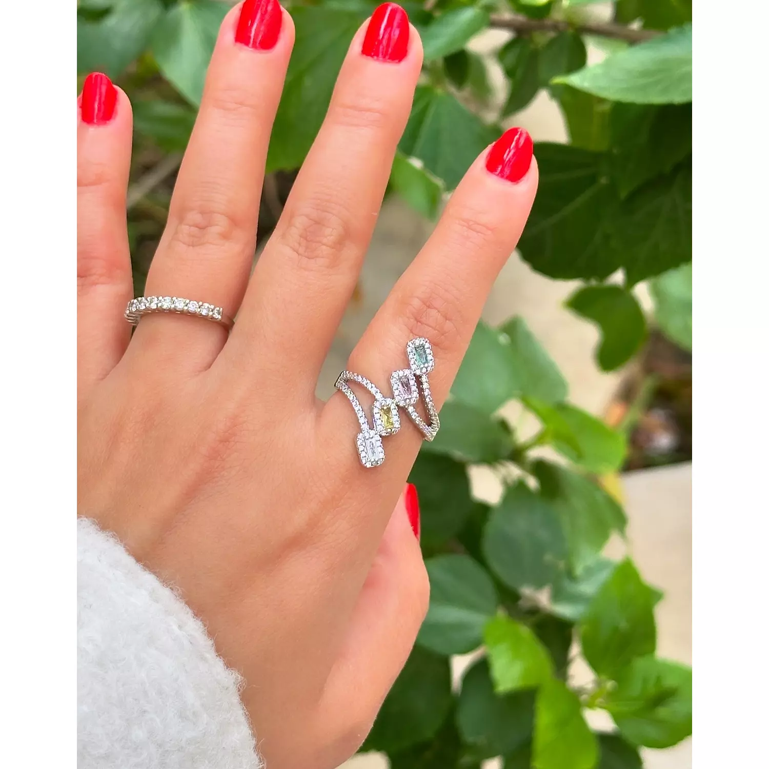 Four Rhinestone Ring  1