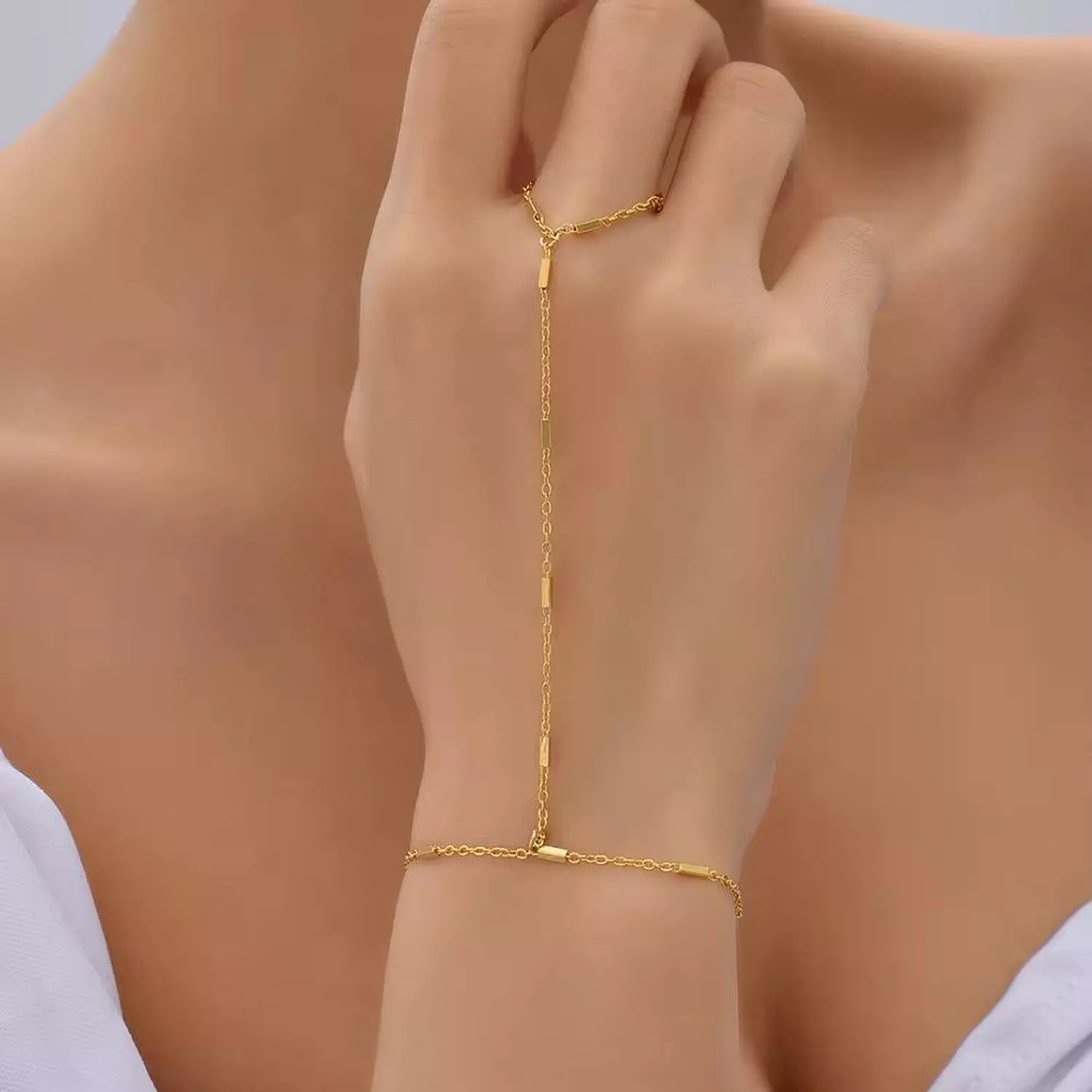 Hand-chain H20 image