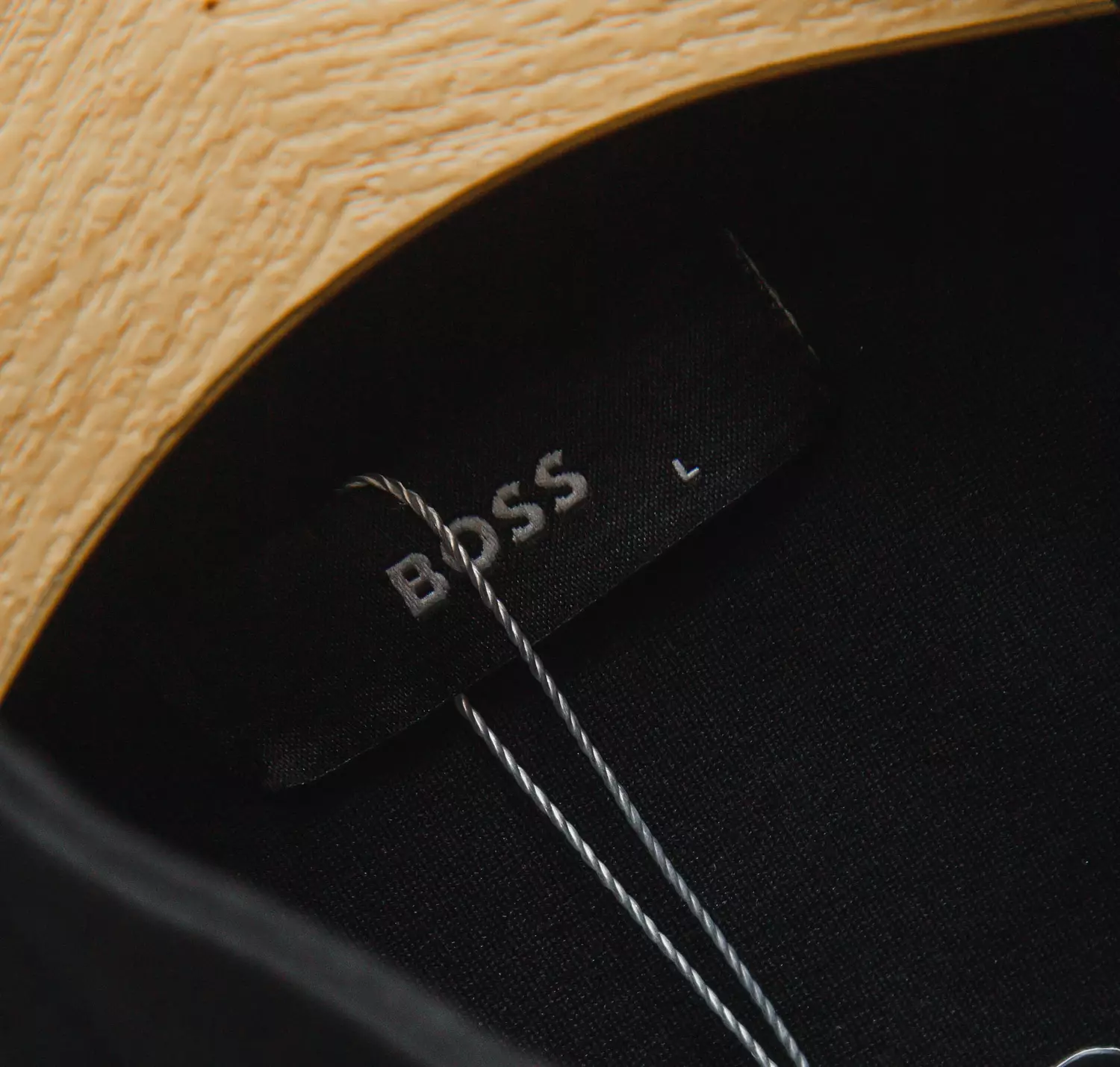 HUGO BOSS SUIT / 1509 3