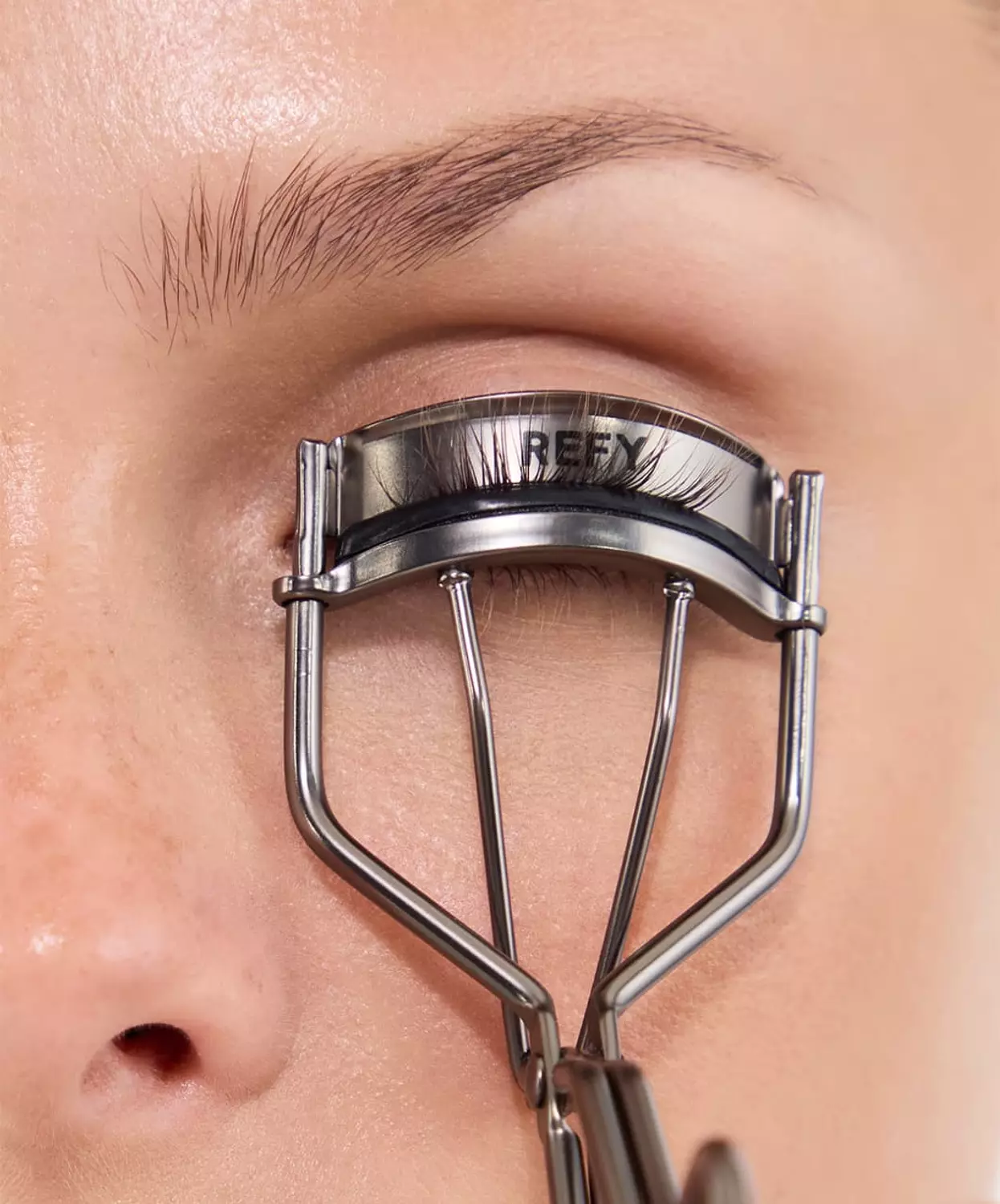 Refy lash curler 2