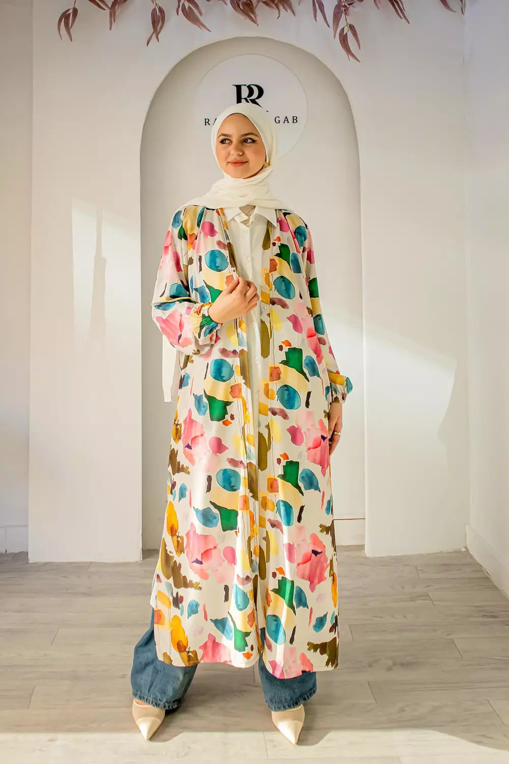 The magic colour cardigan image