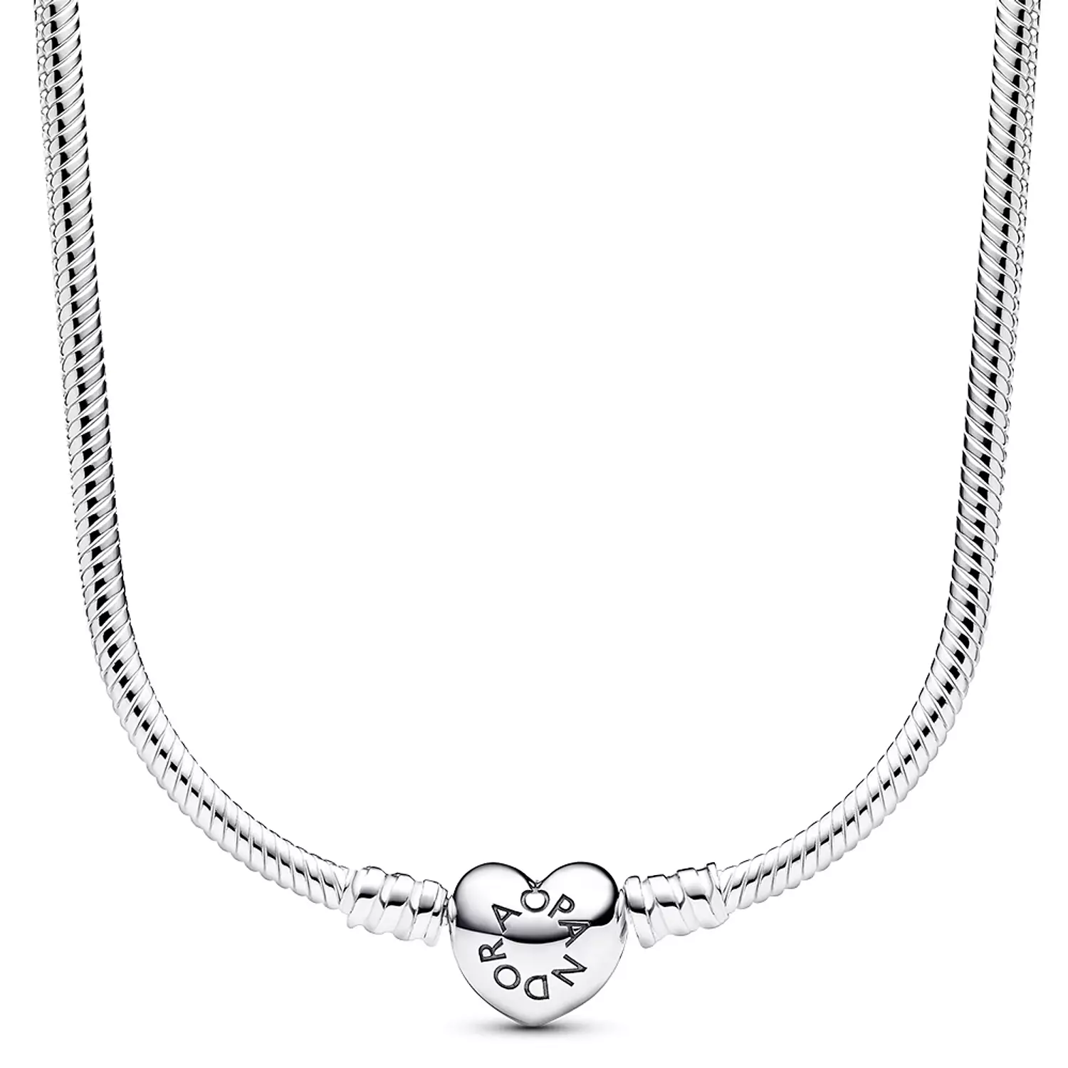 PANDORA necklace with a clip closure in the shape of a heart from the Moments collection.  Length: 45 cm. image