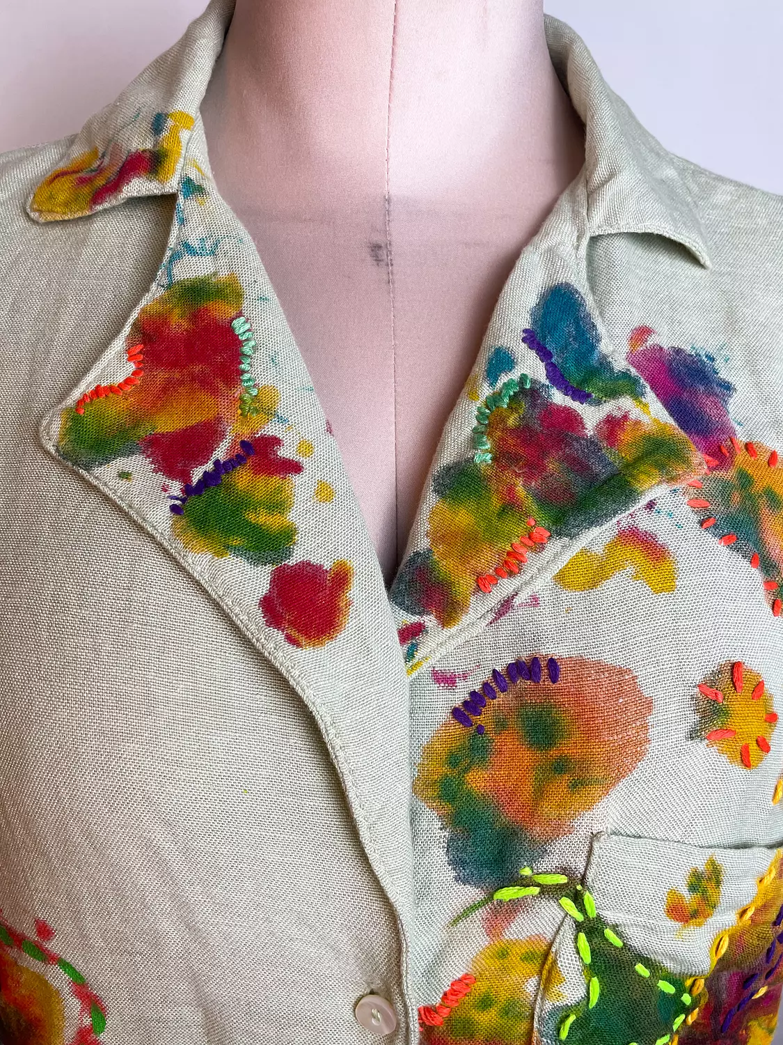Hand-Painted & embroidered Cropped viscose Blouse 5