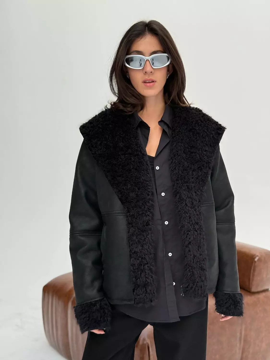Leather jacket lined with fur 12