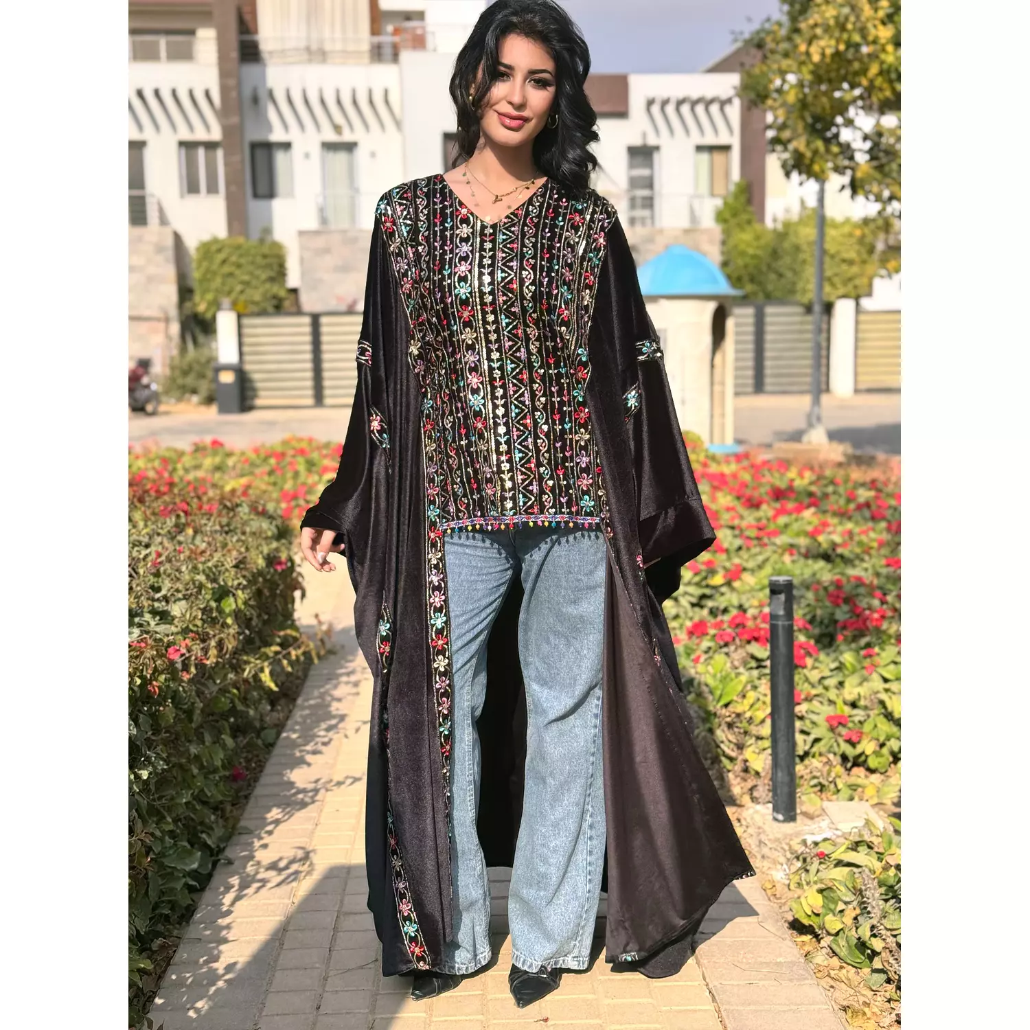 Velvet embroidery kaftan 2 hover image