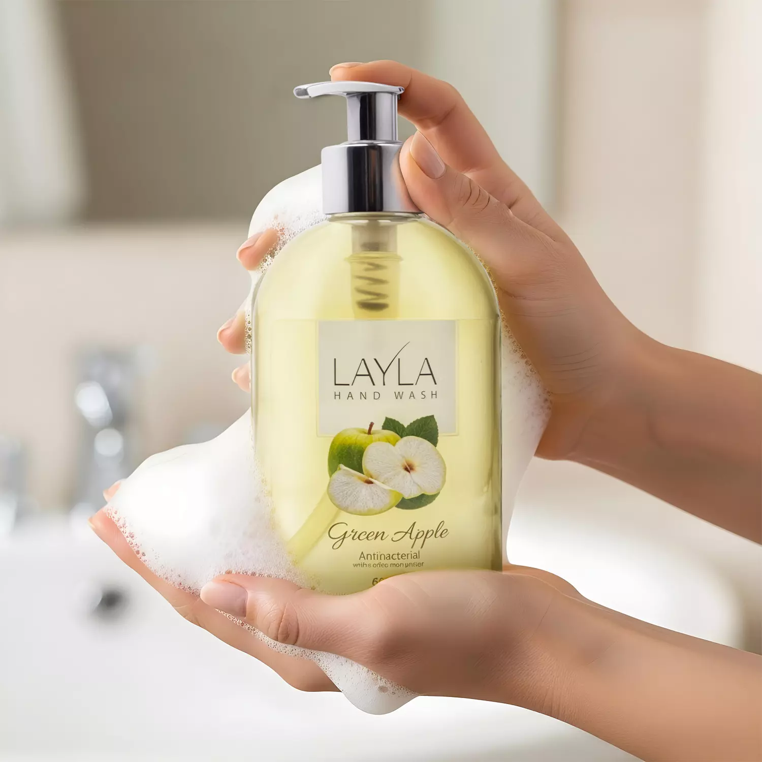 Layla Hand Wash with Green Apple 1