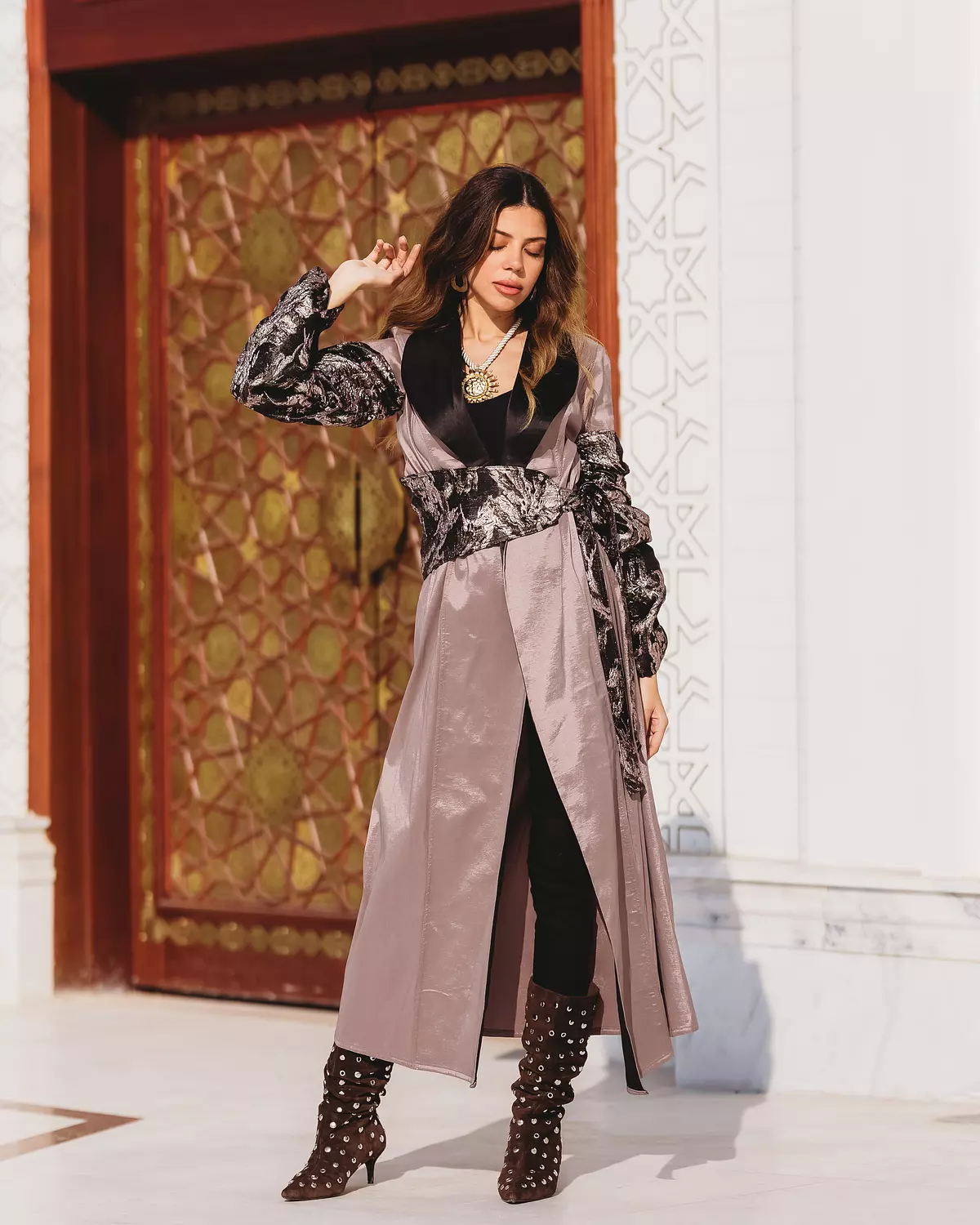 Beige/Black Belted Kaftan image
