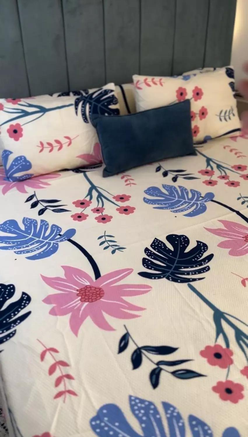 طقم ملايه كبير بيكا ورد الوان image